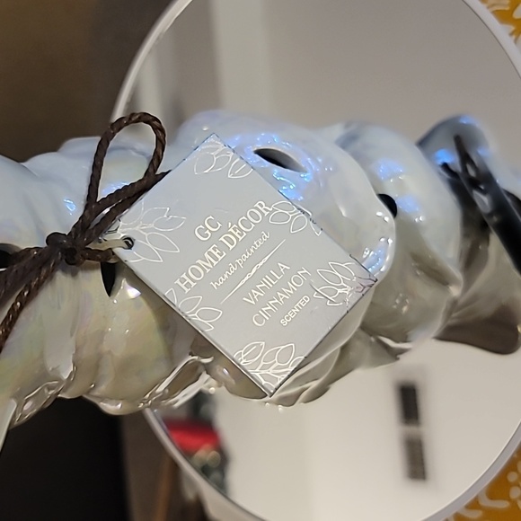 🎅Christmas pug ceramic fragrance holder🎅 - Picture 3 of 7